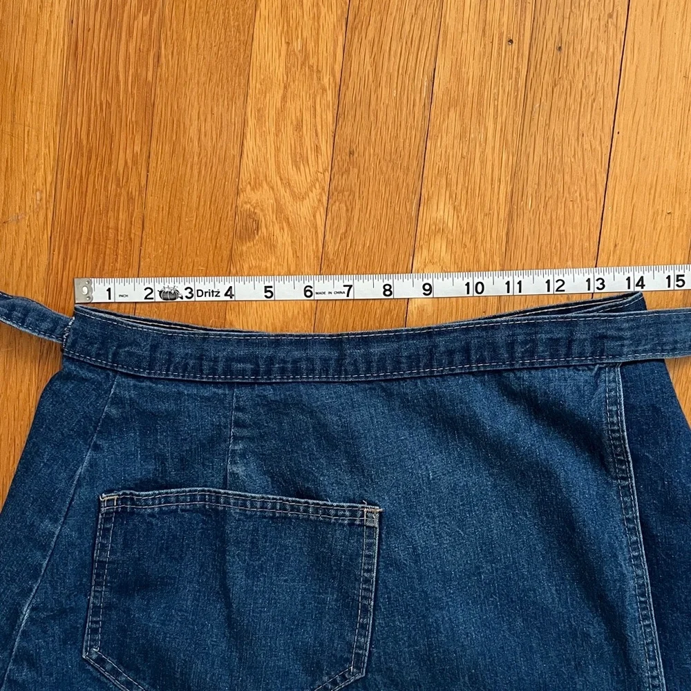 1970s Daylily Embroidered Wrap Waist Denim Blue Jeans Adjustable A-Line Skirt Sm - Picture 10 of 15